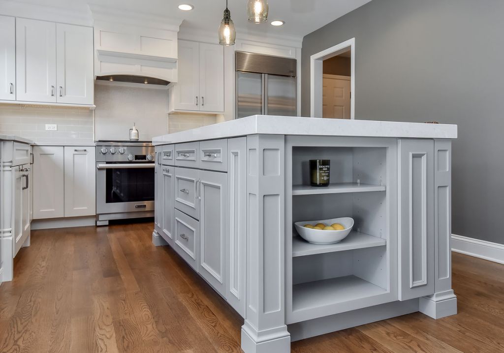 Desirable-Kitchen-Island-Decor-Ideas-Color-Schemes-76_Sebring-Design-Build
